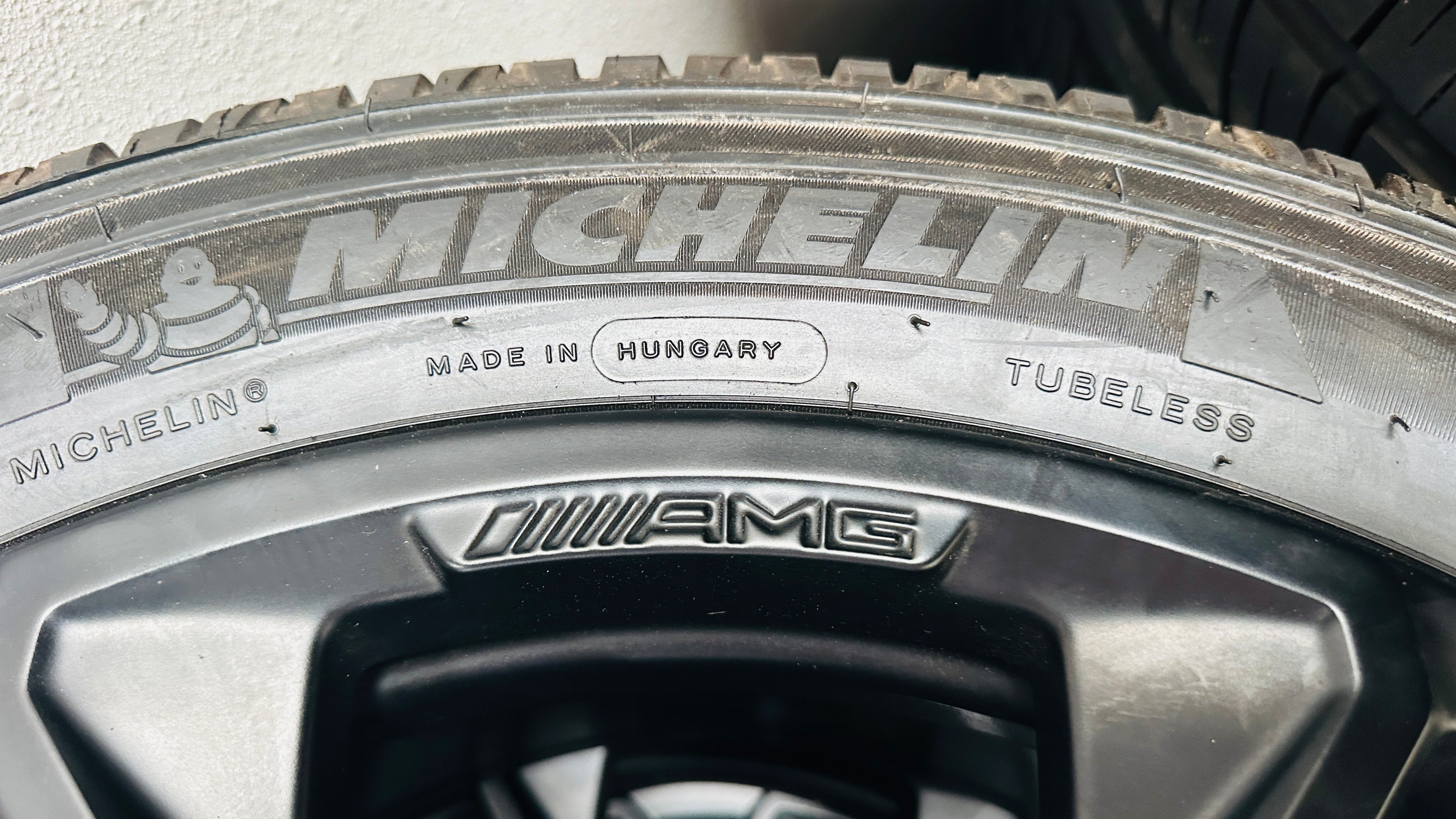 21" Mercedes G63 AMG OEM Wheels New with Tires Black (Set of 4)