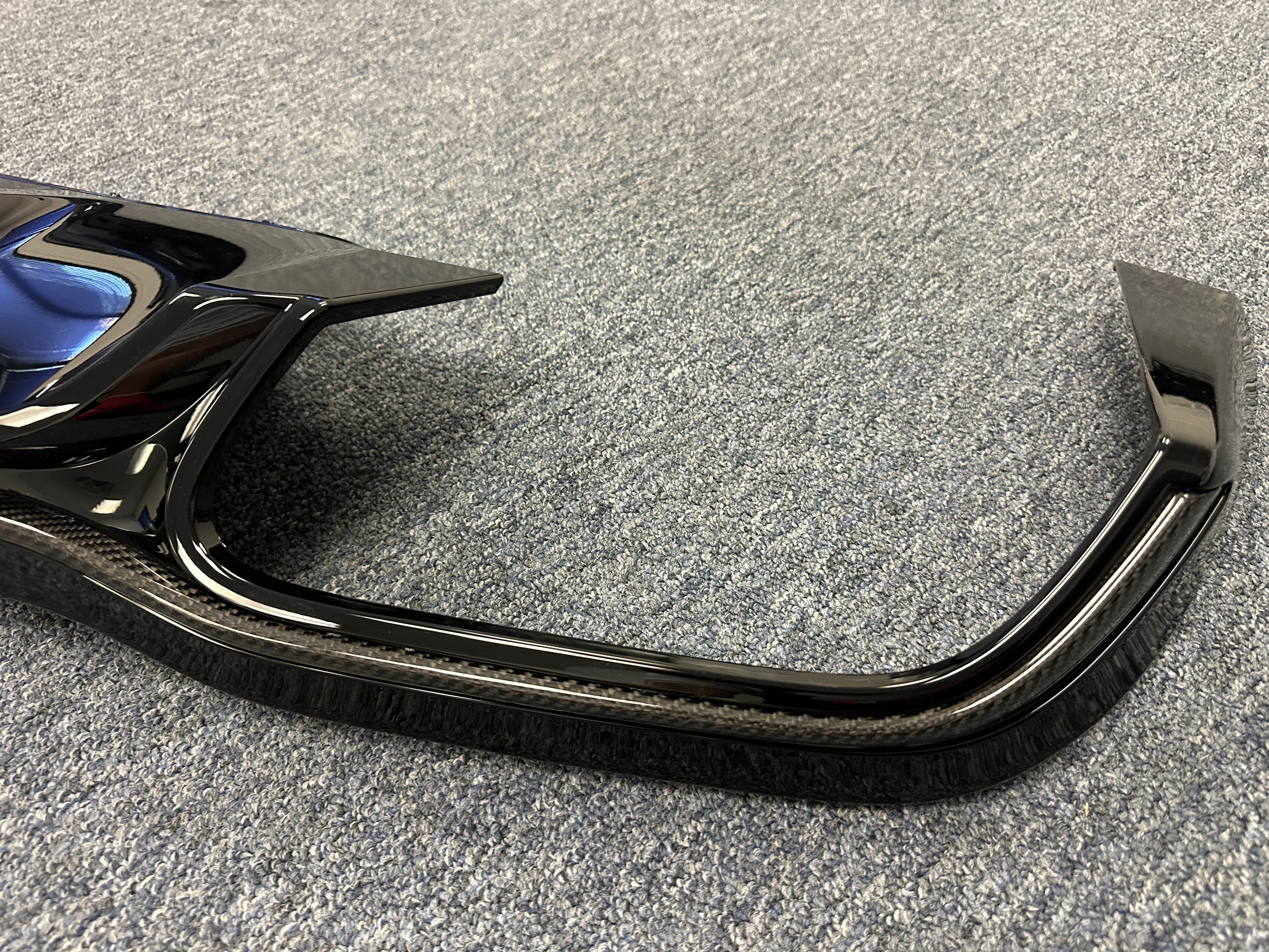 Mercedes Benz W213 E53 AMG Bumper Diffuser A2138855205 Black With Carbon Trim