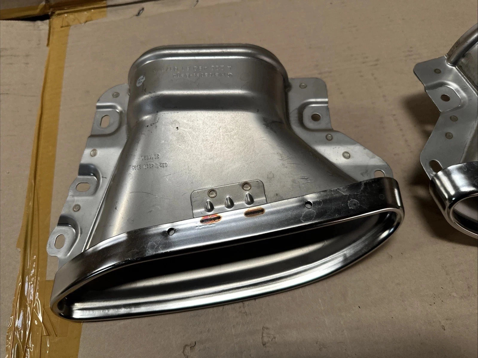 Mercedes S-Class W223 Exhaust Tips LEFT/RIGHT OEM Look Like New Part# A2234906101/6001