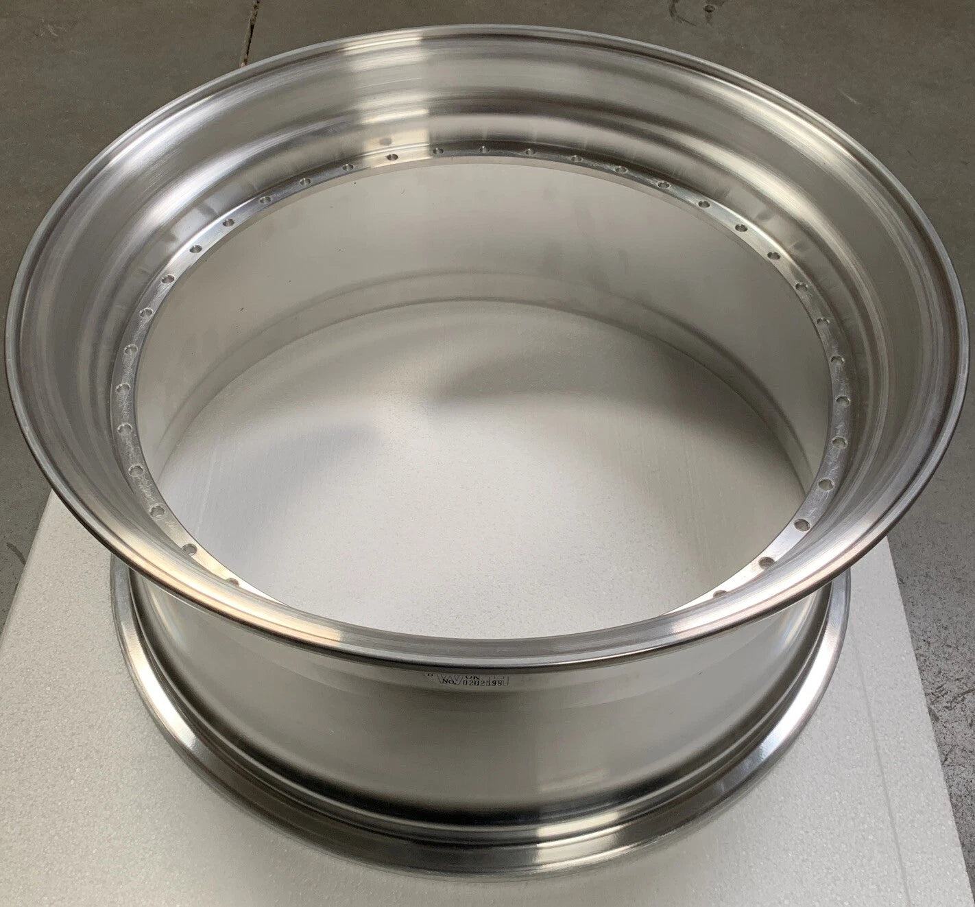 19" Step Barrel with 2.75" Lip Flow Form, 40 Holes US. Standard for 2-Piece Wheel RAW or Polished