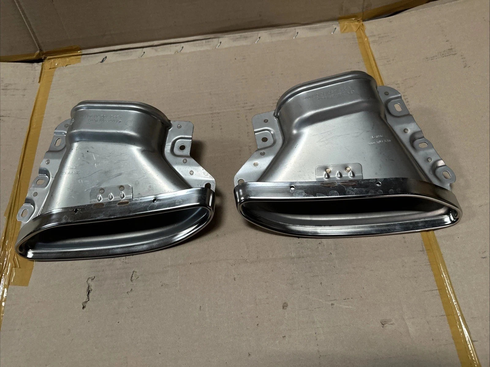Mercedes S-Class W223 Exhaust Tips LEFT/RIGHT OEM Look Like New Part# A2234906101/6001